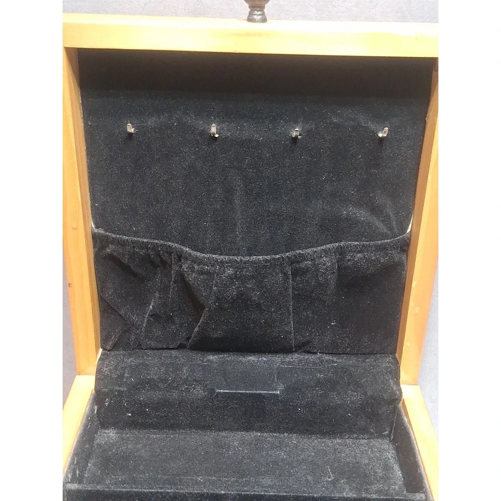 Tri Coastal Design Art in Motion Wood Jewelry Box